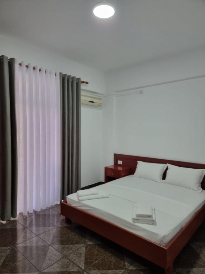 Ideal Apartments & Rooms Saranda Kültér fotó