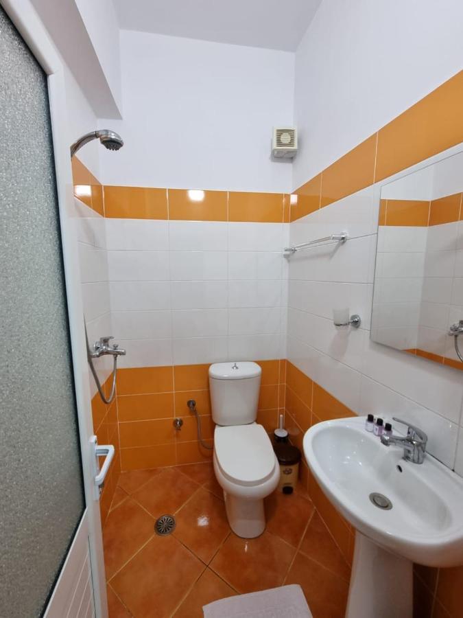 Ideal Apartments & Rooms Saranda Kültér fotó